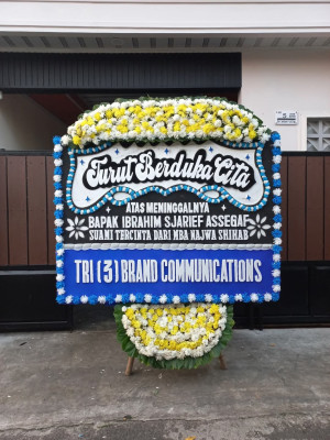 Papan Bunga Duka di Kareo